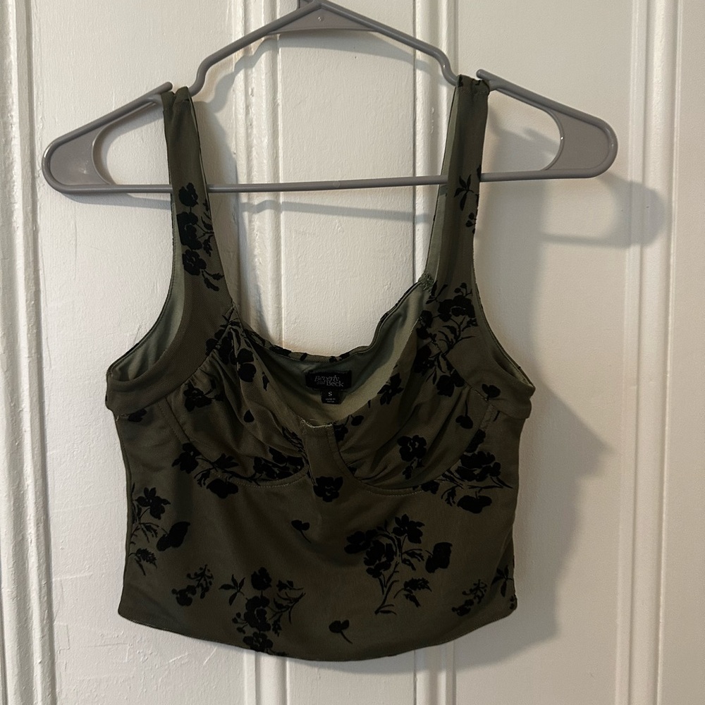 Green with black pattern crop top